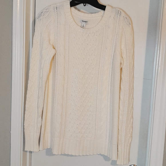 Old Navy Women's Or Junior's Cream Cable Knit Sweater - Picture 2 of 10